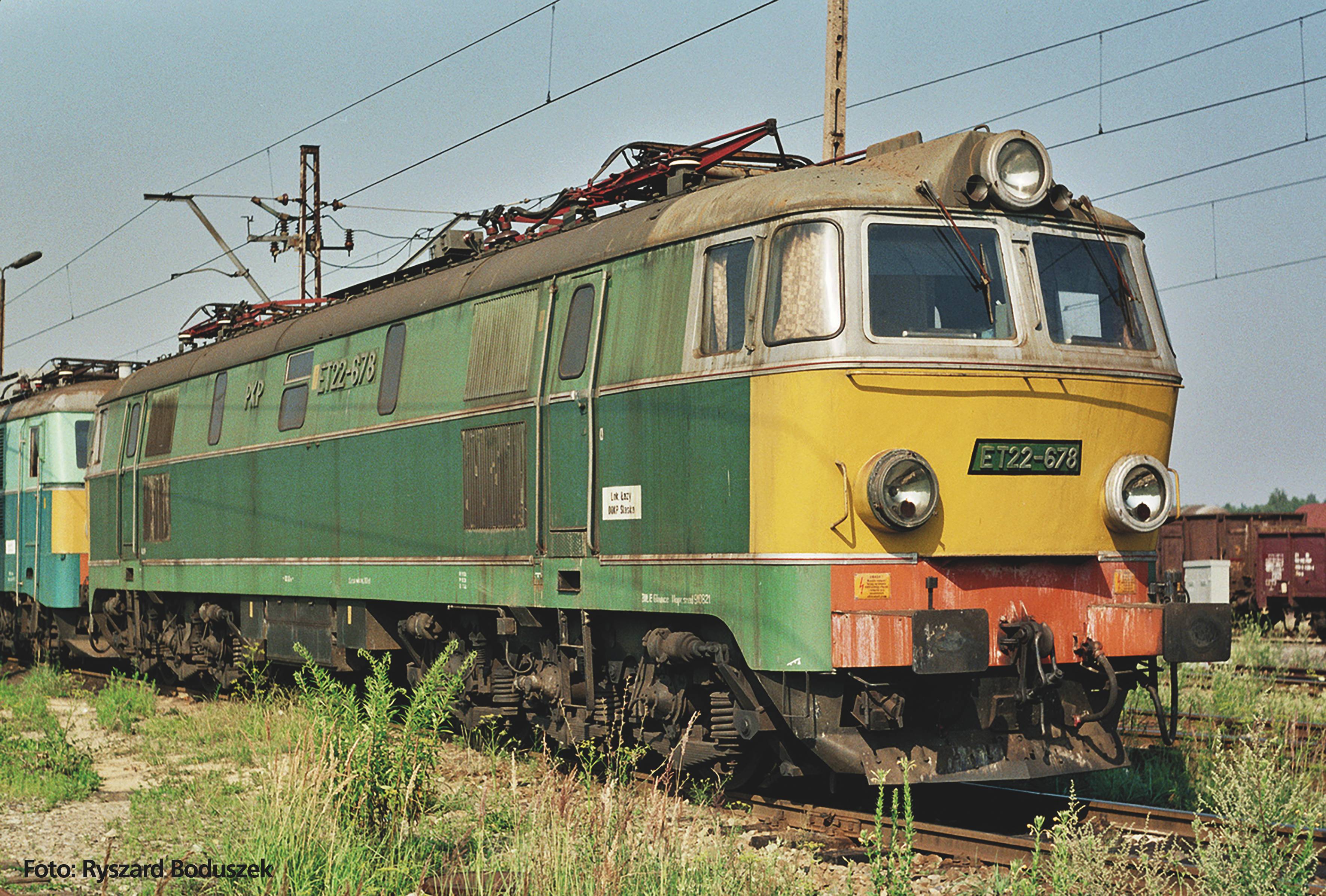 Piko 96342 H0 Elektrische locomotief/Sound ET22 PKP + PluX22 Dec.