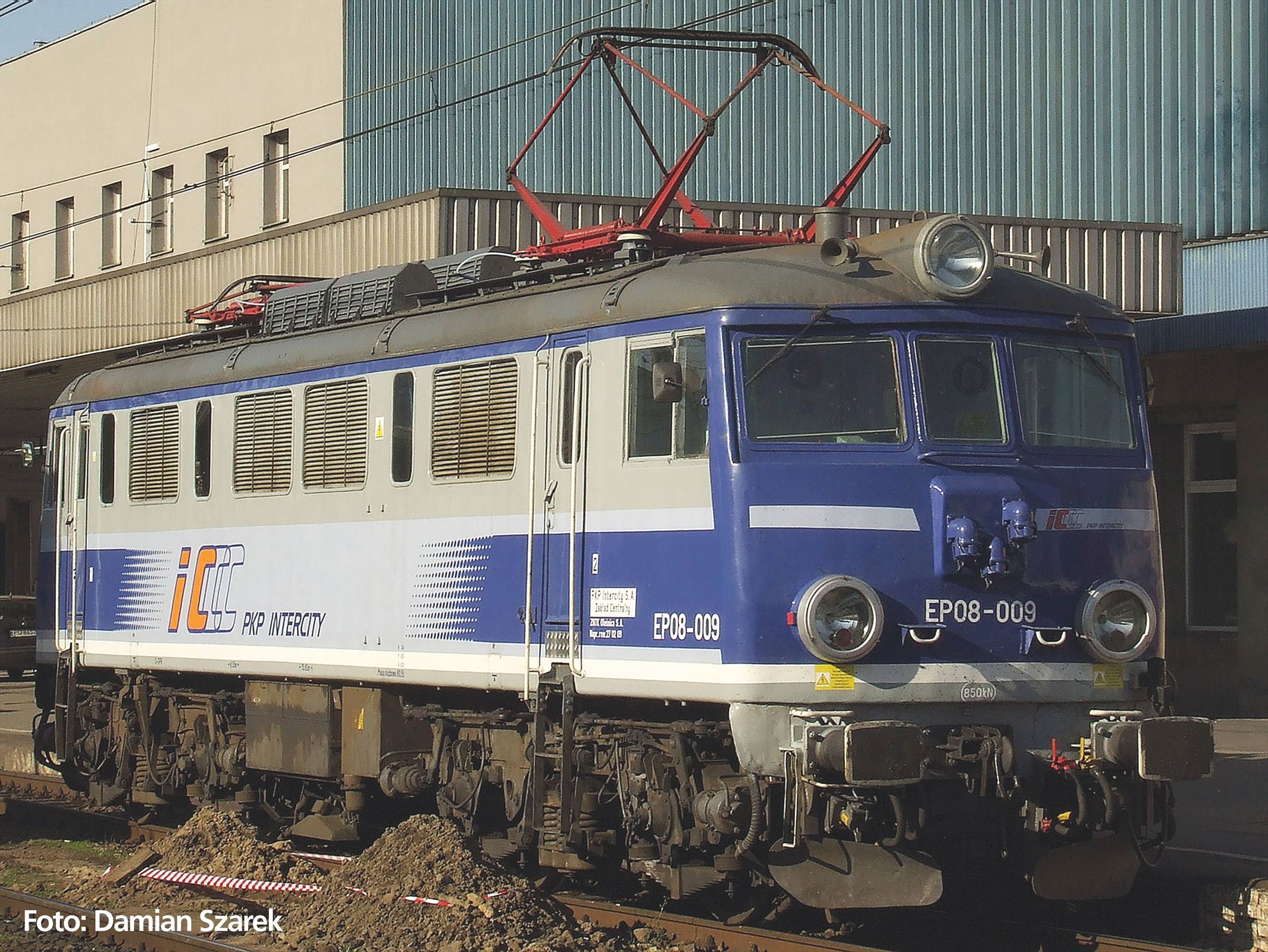 Piko 96384 H0 Elektrische locomotief EU07/08 PKP IC + DSS PluX22